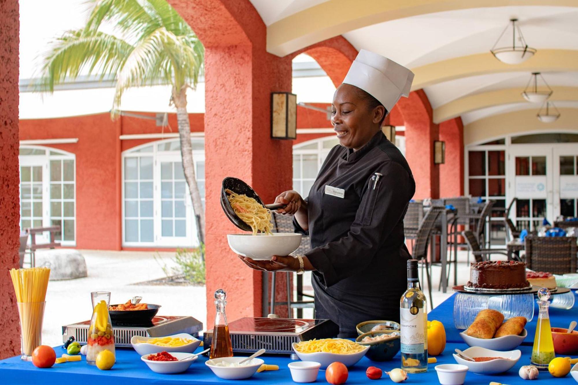 Courtyard By Marriott Bridgetown, Barbados Hotel Exterior foto