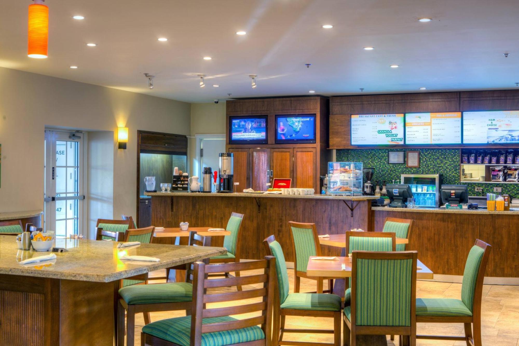 Courtyard By Marriott Bridgetown, Barbados Hotel Exterior foto