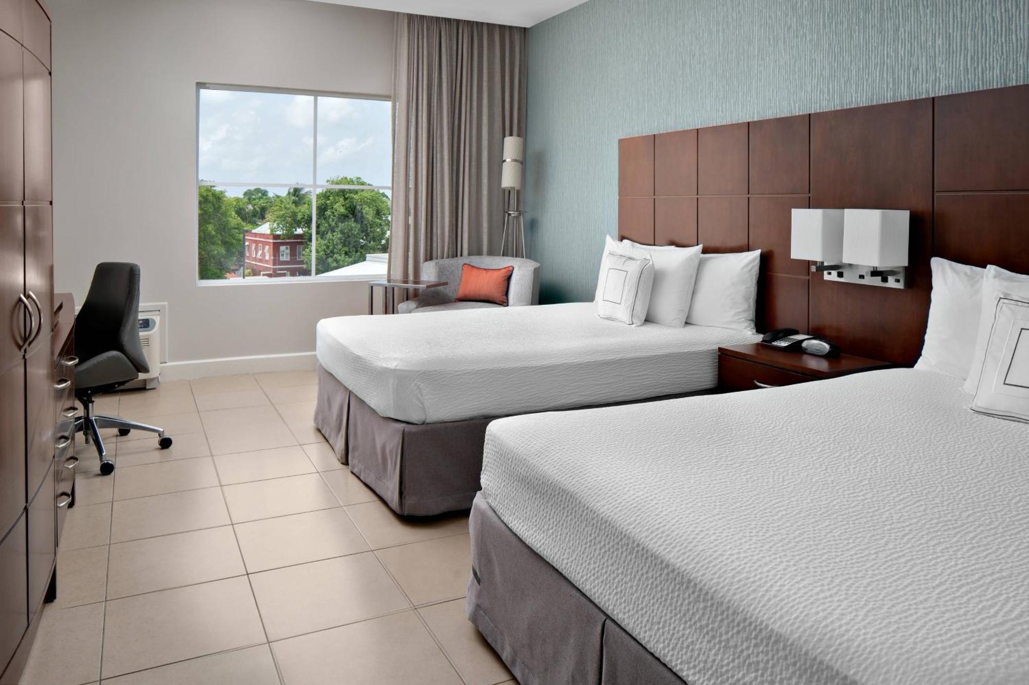 Courtyard By Marriott Bridgetown, Barbados Hotel Exterior foto
